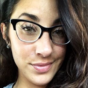 Meet your Posher, Chelcie